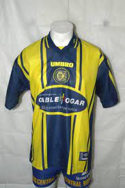 Información sobre rosario central, incluyendo fotos y colores de la camiseta, títulos internacionales y locales ganados, torneos en que participa y grandes jugadores. Rosario Central Rosario Central Mis Camisetas Canayas Facebook