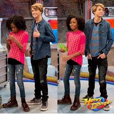 Pin De Annika Em Jace Norman Nickelodeon Filmes Namorados