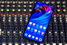 Features 6.39″ display, snapdragon 845 chipset, 3500 mah battery, 256 gb vivo nex dual display. Vivo Nex Dual Display Review Double Fun Or Double Trouble