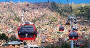 Seitdem verbindet sie das viertel „ciudad bolívar im süden der stadt mit dem öffentlichen busnetz. Stadtseilbahn Innovative Verkehrslosung Verein Stadtmarketing Austria