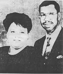 Dwight Thayer's Instagram, Twitter & Facebook