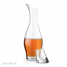 The mouth of the decanter is large making it easy to fill and pour from. Wine Decanter Sets Final Touch Conundrum Gifts Tomorrow