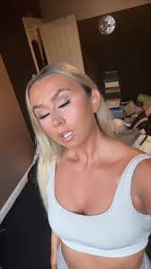 This boy be in my DMS says im prettttttty✨😂