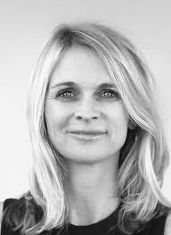 Julia Busch's Instagram, Twitter & Facebook