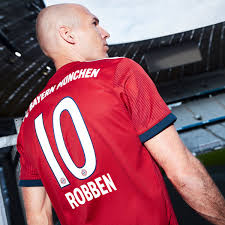This jersey keeps fc bayern fans in the comfort zone while their club finds brand new ways to dominate the opposition. New Bayern Munich Jersey 2018 2019 Fc Bayern Munchen M Shaped Diamonds Kit 18 19 Football Kit News