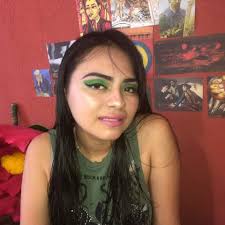 Carly Ramírez (@carl_y20) • Instagram photos and videos