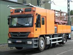 Road Rail Vehicles Mercedes Benz Trucks Vehicles Commercial Vehicle