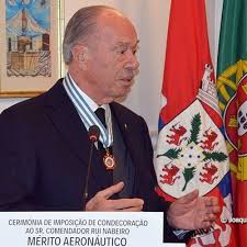Não trabalho para mim, trabalho para todos. Rui Nabeiro Recebe Medalha De Merito Da Forca Aerea By Campomaiornews Noticias