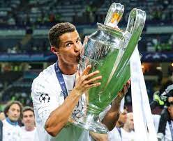 سيقام نهائي دوري الأبطال في دراغاو بالبرتغال، وهو ما يعني أن النهائي يقام في نسختين متتاليتين في نفس الدولة للمرة الأولى. Ø£Ø®Ø¨Ø§Ø± ÙƒØ±ÙŠØ³ØªÙŠØ§Ù†Ùˆ Ø±ÙˆÙ†Ø§Ù„Ø¯Ùˆ Ø§Ù„ÙŠÙˆÙ… Ø§Ù„Ø¯ÙˆÙ† ÙŠØ­Ù‚Ù‚ 6 Ø£Ù„Ù‚Ø§Ø¨ Ù…Ø¹ Ø§Ù„Ù…Ù„ÙƒÙ‰ ÙÙ‰ 12 Ø´Ù‡Ø± Ø§ Ø§Ù„ÙŠÙˆÙ… Ø§Ù„Ø³Ø§Ø¨Ø¹