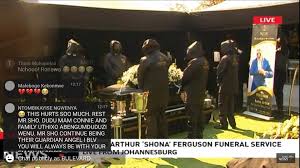 A private funeral service for the star was broadcast online. Eje6attepu45pm