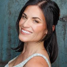 Julie Stackhouse's Instagram, Twitter & Facebook