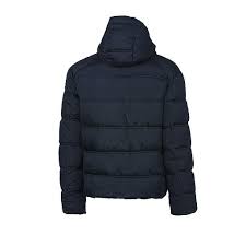 Le terme « manteau » englobe une grande variété de modèles : Doudounes Hauts Homme Intersport