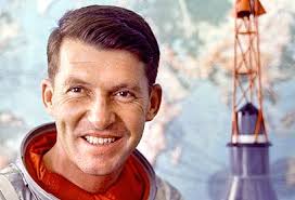 Astronaut Walter Schirra dies at 84