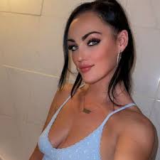 Leesa Lou Boyd (@leesaboyd04)