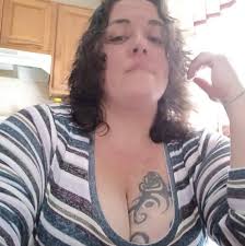 Does anyone pot plants in their living room?