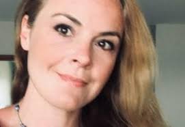 Out and About" with Katherine Bennett: Gifting Original Art from South  Street Gallery