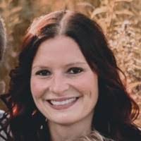 Amanda Conklin's Instagram, Twitter & Facebook