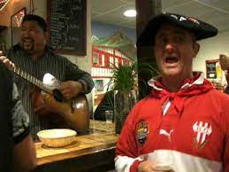 Scène prise le lendemain de la victoire de l'équipe de france de rugby contre la nouvelle zélande, en quart de finale de la coupe de monde 2007. Chants Basques 3eme Mi Temps N 3 Youtube