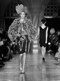 ELLY SIMON (@thellysimon)