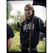 Pin By Chilakil Kraken On Ikke Darligt Long Hair Styles Men Boys Long Hairstyles Long Hair Styles