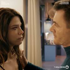 ¿Irías a la cárcel para seguir ganando dinero? Netflix estrena ‘7 Años’, su  primera producción española. Ya disponible en >> http://bit.ly/NetflixPG,  (Creado por PlayGround Studio)