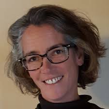 Cher réseau, C'est avec fierté et joie que je vous invite à ma première  exposition de peinture qui aura lieu le jeudi 11 mai de 19h à 22h30 au  restaurant Kousbi au