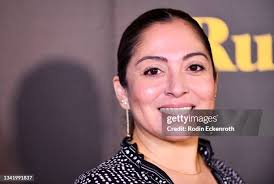 18 Jacqueline Guido Stock Photos, High-Res Pictures, and Images