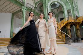 2016 in Kendall Jenner, Gigi Hadid, Bella Hadid and Insta-Girl Culture |  Vogue