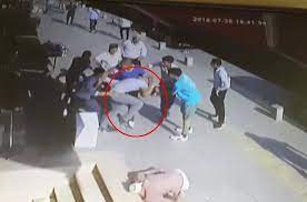 İstanbul esenyurt taksi durağında silahlı çatışma 2 ölü 26.09.2020 turkey. Son Dakika Esenyurt Ta Akil Almaz Olay Polis Her Yerde Onlari Ariyor Son Dakika Haberleri