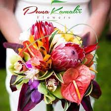 Hawaii wedding day floral ideas, from bouquets to table arrangements for your luxury destination wedding in hawaii wedding bouquets. Hawaiian Wedding Bouquet Puna Kamalii Flowers Inc