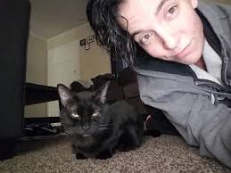 my sushi girl looks like toothless 🥺🖤