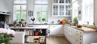 مطابخ أنيقة واجهات حديثة اكسسوارات ومآزر