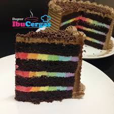 Maybe you would like to learn more about one of these? Chocolate Moist Cake With Filling Rainbow Buttercream Kue Lezat Kue Mangkok Kue