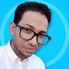 Emilio Reyes-Holguín (@EmilioKings)