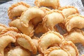 In putian cuisine, lor mee is a much lighter dish usually prepared with less starch and seafood instead of meat. Resep Membuat Pastel Abon Mini Yang Gurih Dan Praktis Keepburger