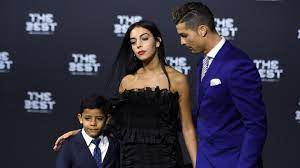 Born 5 february 1985) is a portuguese professional footballer who plays as a forward for serie a club. Wird Cristiano Ronaldo Vater Von Zwillingen Stern De