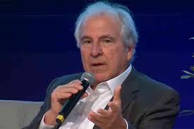 Brazil's rubens menin, chairman of property developer mrv engenharia, has been named the ey world entrepreneur of the year 2018 and becomes the first south american winner of the prize. Rubens Menin Acredita Que Atletico Ainda Precisa De Zagueiro E Centroavante