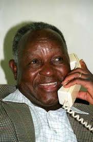 Kenneth Matiba in seinem Büro in