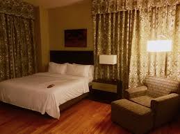 1) it's at the pavillion, but for those who know nothing about myrtle beach. Hotel Review Holiday Inn Express Downtown Cleveland