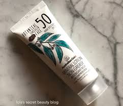 Australian gold spf 50 plant based face lotion uses the natural and effective power of plants to support healthy skin. Lola S Secret Beauty Blog Australian Gold Botanical Sunscreen Tinted Face Spf 50