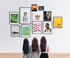 Download 140 Poster Mockups Free Premium Gallery Wall Mockup Free Photo Frames Photo Frame Gallery