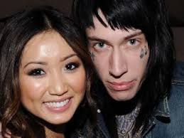 Olivia Munn Receives 'Violent Threats' Following Ms. Rachel Comments; John  Mulaney Pleads For Sanity