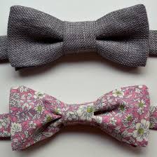 Diy Bow Tie For Your Man The Perfect Handmade Gift For Valentines Day Make A Bow Tie How To Make Bows Diy Bow Tie