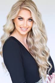 Natalie Ruth's Instagram, Twitter & Facebook