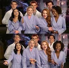 Rare Pics Of Riverdale Cast On Instagram The Cast Of Riverdale Write In Comments If You Use This Riverdale Funny Riverdale Cast Riverdale Characters