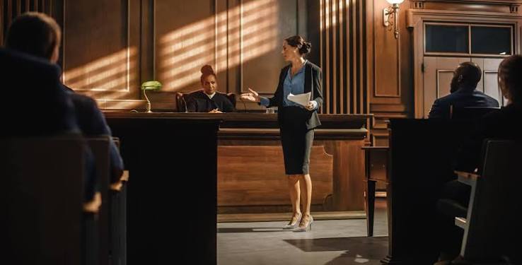 Paralegal vs. Lawyer: FAQs for Your Legal Career | Bryant & Stratton College