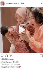 Ini (bayinya) masih kecil banget, masih 2 milimeter, ungkap dokter yang memeriksa nathalie holscher, kamis, 22 april 2021. Nathalie Holscher Pamer Baby Bump Netizen Pertanyakan Usia Kandungan Istri Sule