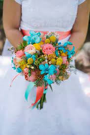 Cheap wedding bouquets, buy quality weddings & events directly from china suppliers:calla lily green leaf wedding bouquet mariage romantic boho western country wedding artificial wedding flowers buque de noiva enjoy free shipping worldwide! Pin By Sadie Despot On Wedding Stuff Order Wedding Flowers Summer Wedding Bouquets Wedding Bouquets