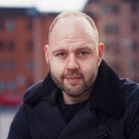 Alan Tillis's Instagram, Twitter & Facebook