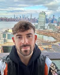 NYE in New York was a dream. Shout out to everyone who brought 2024 in with  me. That Brooklyn Navy Yard is madness 🤯